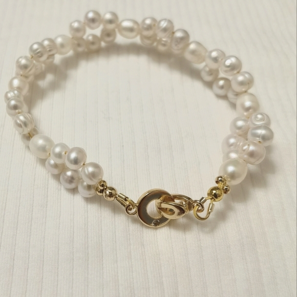 Freshwater pearl bracelet. - Picture 2 of 6